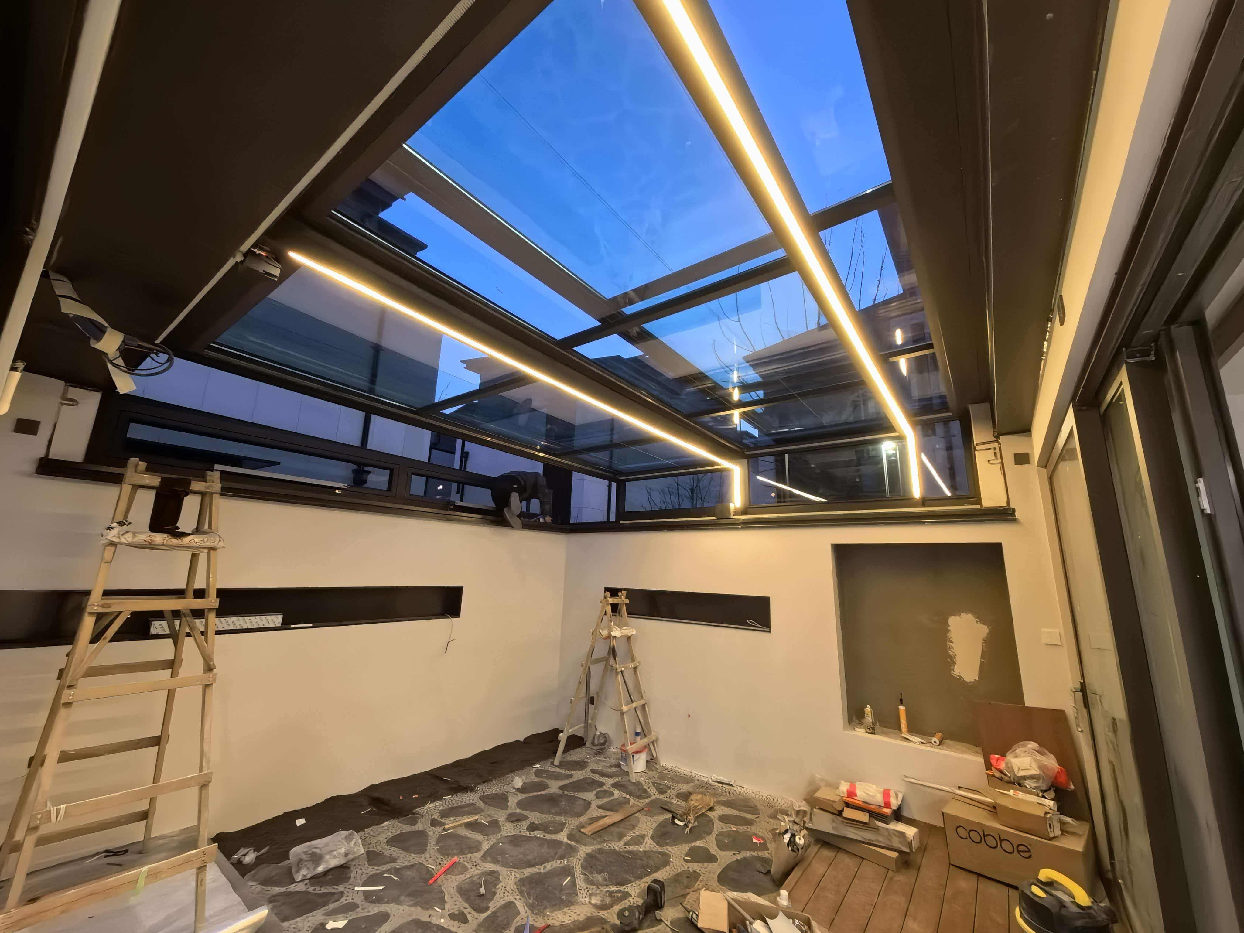 露天天井的可移动阳光房