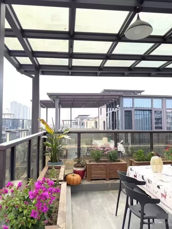 顶楼露台阳光房 顶楼露台阳光房