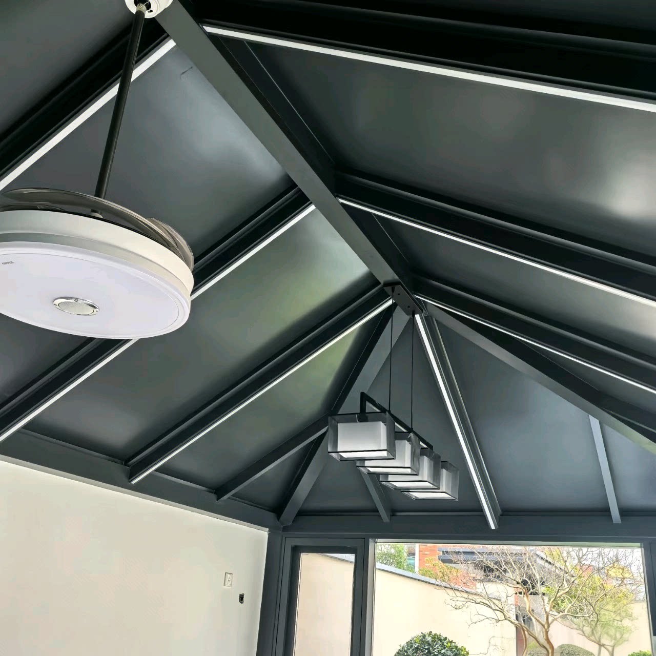 海南新中式庭院茶室阳光房 海南新中式庭院茶室阳光房