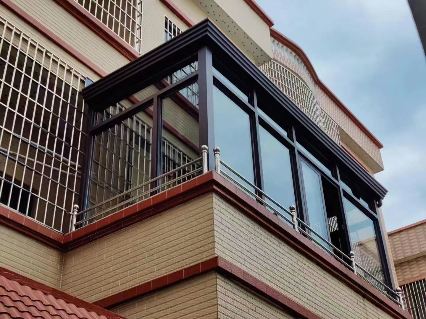 高端铝合金阳光房一体化水槽排水系统 (1).jpg