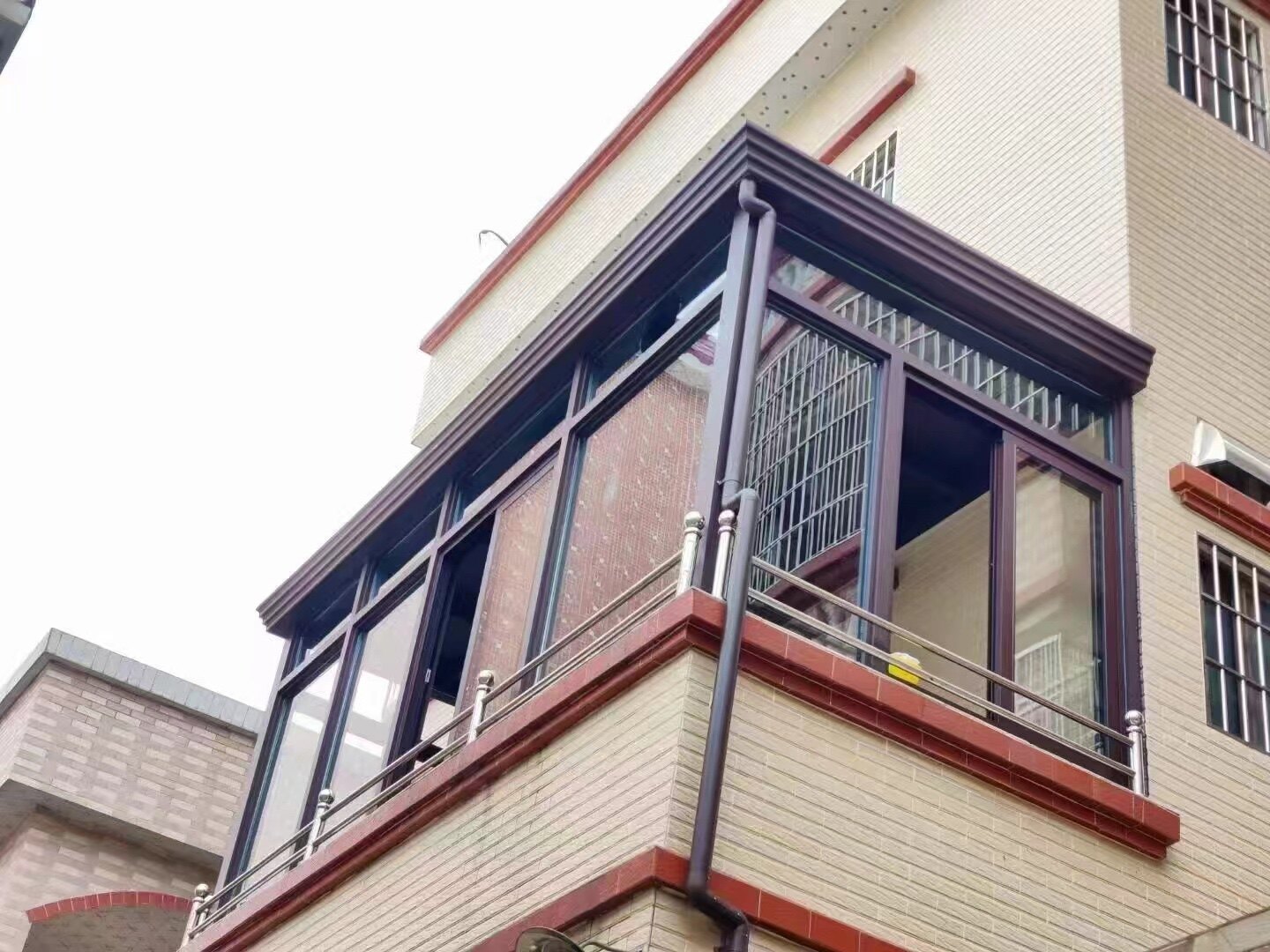 高端铝合金阳光房一体化水槽排水系统 (2).jpg