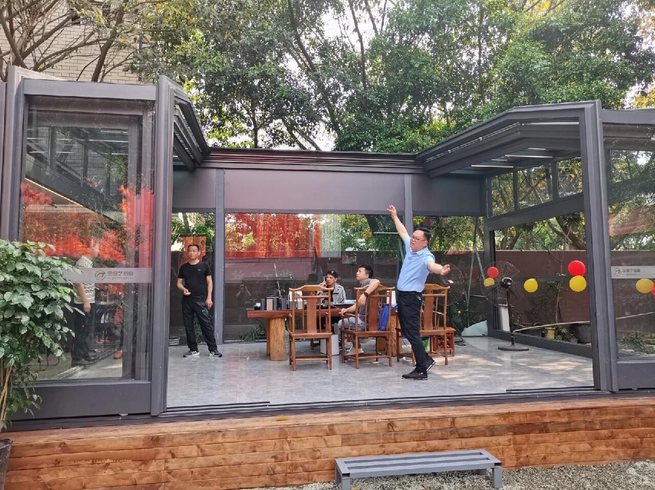 铝合金折叠玻璃阳光房