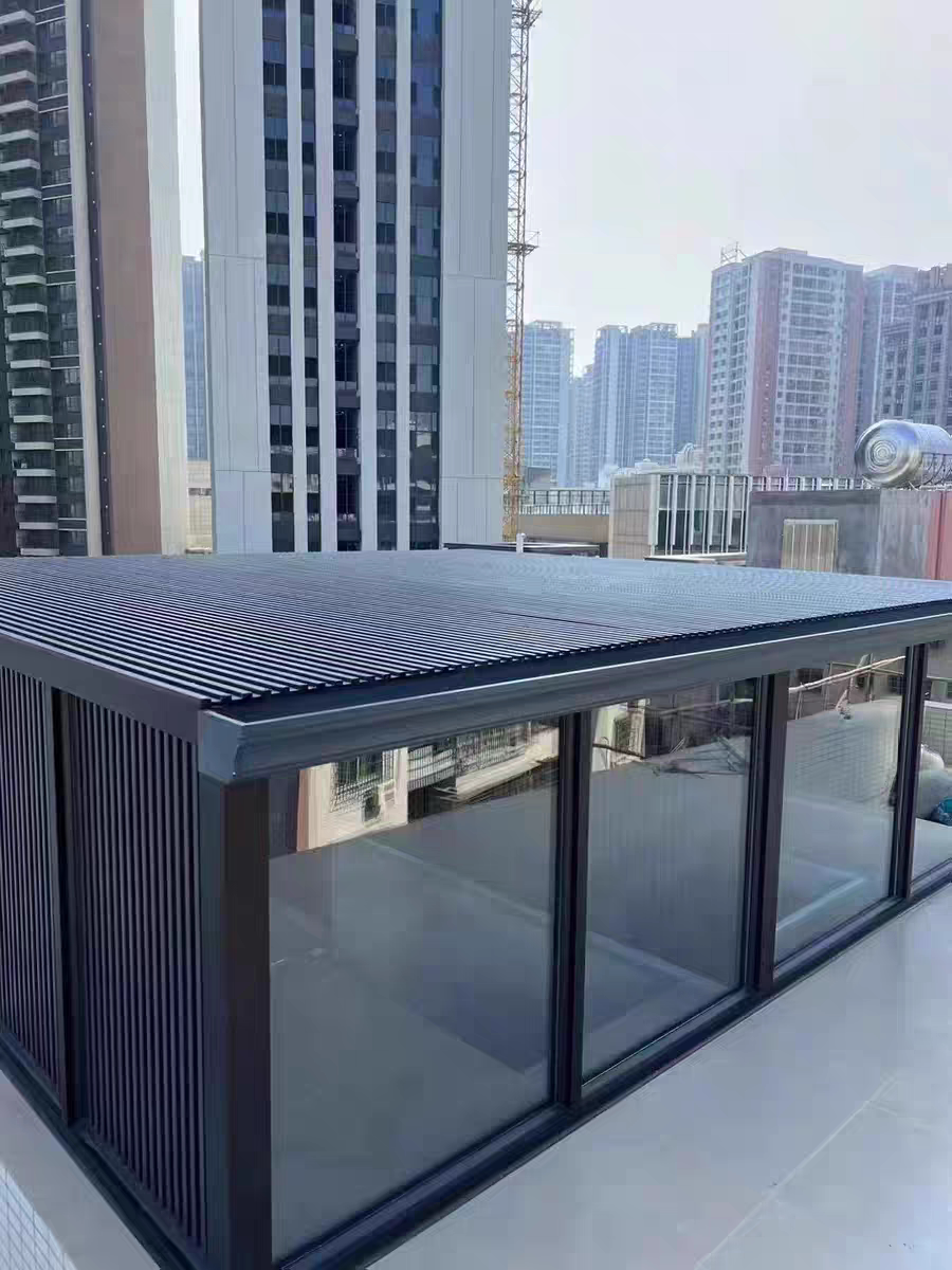 高层露台庭院阳光房实景