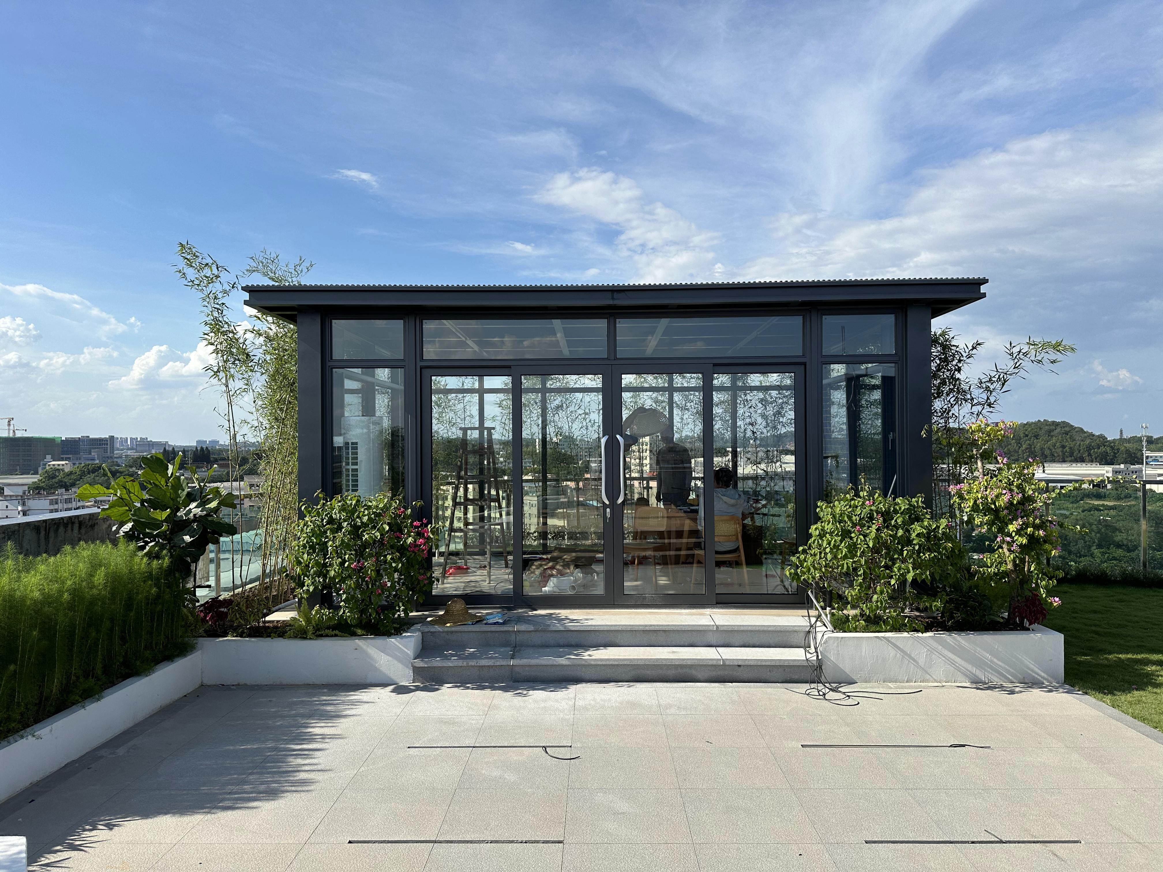 高端庭院新中式茶室阳光房 (1).jpg