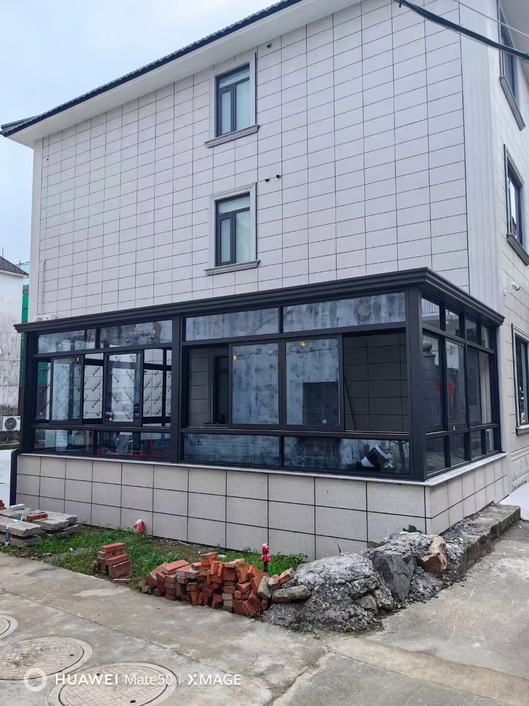 海口云龙镇自建房阳光房改厨房，彻底解决油烟与闷热难题