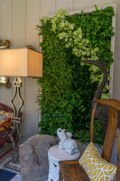 高要求的客户海口海甸岛垂直绿化植物墙